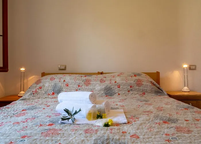 300mt Spiaggia * بورتو أوتيولو