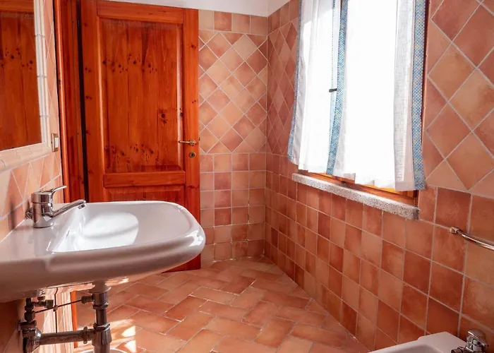 300mt Spiaggia * بورتو أوتيولو