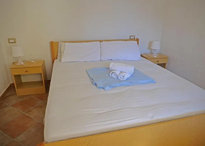 300mt Spiaggia * بورتو أوتيولو