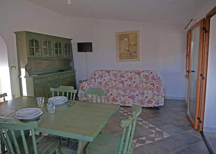 300mt Spiaggia * بورتو أوتيولو