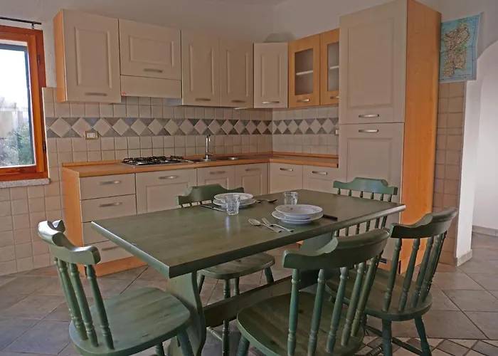 300mt Spiaggia * بورتو أوتيولو