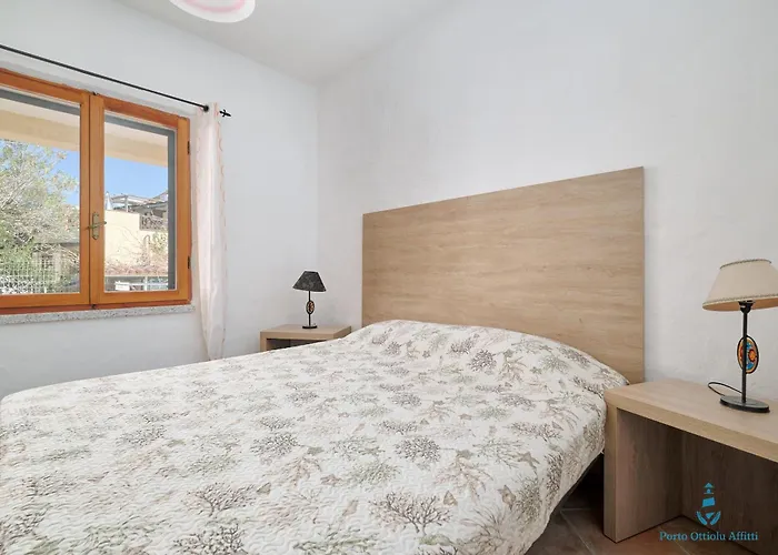 300mt Spiaggia بورتو أوتيولو